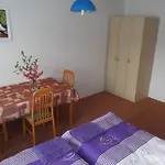 Penzion Apartmany Zlin Guest house 3*