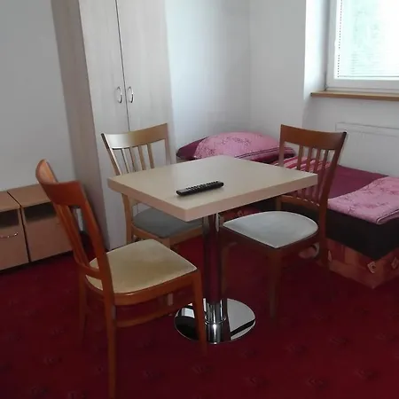 Penzion Apartmany Zlin 즐린